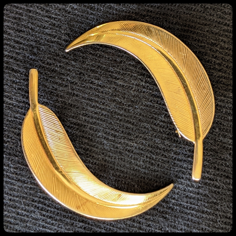 2 Vintage Willow Leaf Pin